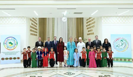 Leyla Əliyeva Arkadağ şəhərində Uşaq Sağlamlığı və Reabilitasiya Mərkəzinin fəaliyyəti ilə tanış olub