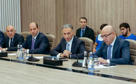 Rəşad Nəbiyev dünya çempionatında əldə olunan nəticələrlə bağlı cüdoçularla fikir mübadiləsi aparıb