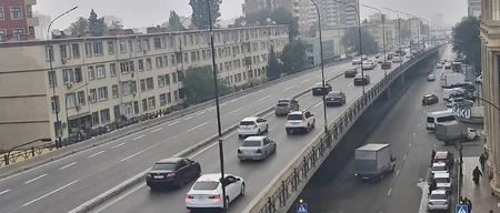 Bakının bəzi yollarında nəqliyyatın sıxlığı yaranıb